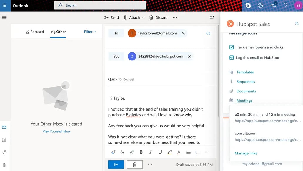 Benutzeroberfläche des kostenlosen HubSpot-CRM in Outlook, in der eine E-Mail angezeigt wird