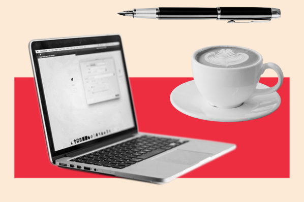 e-commerce website wird erstellt mit kaffee und stift 